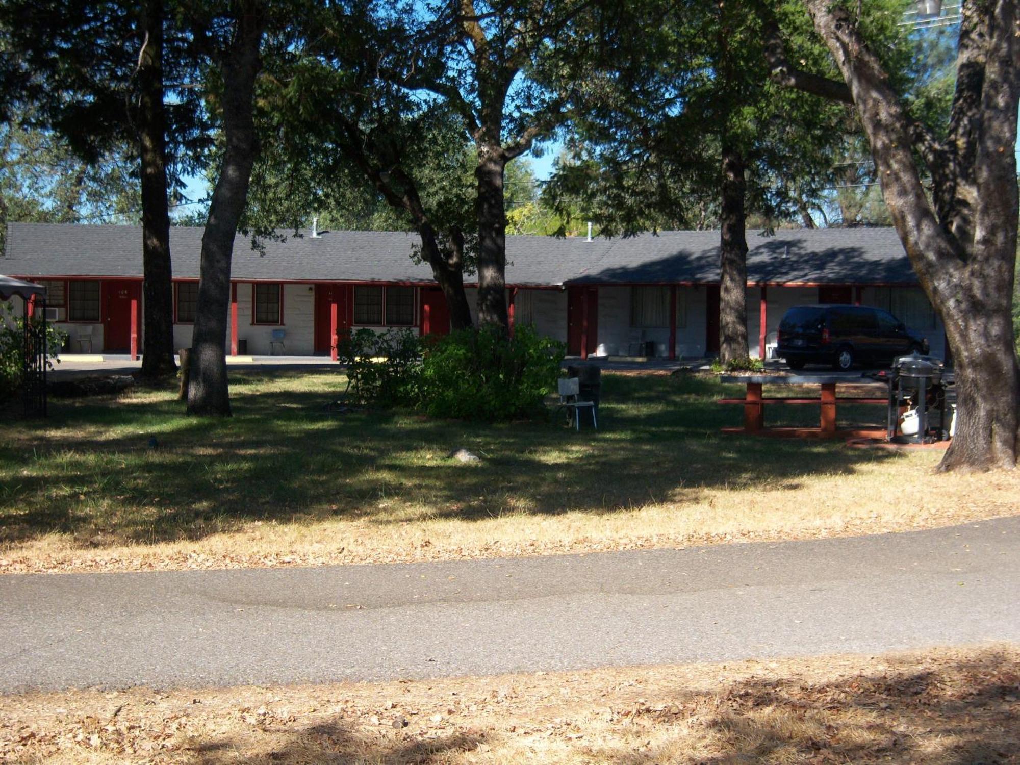 Shasta Dam Motel Shasta Lake Ngoại thất bức ảnh